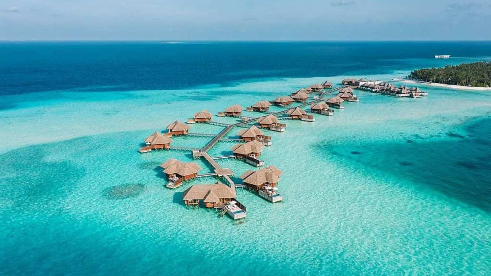 12 Most Extravagant Hotels Around the World You Won’t Believe 5 Conrad Maldives Rangali Island, Maldives