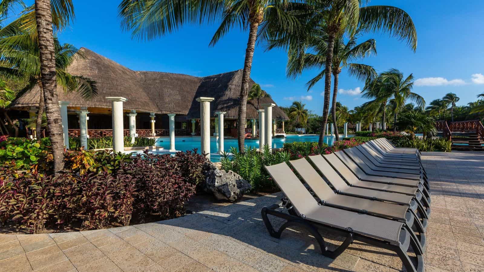 Grand Palladium Colonial Resort & Spa