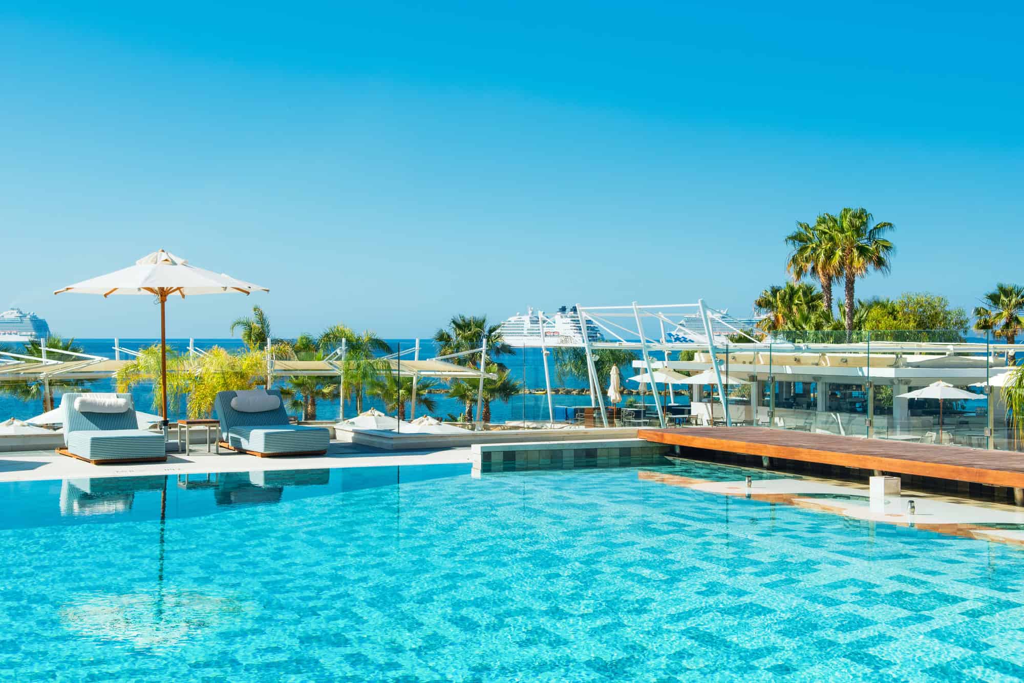 7 Resort Etiquette Mistakes Everyone Makes (and How to Avoid Them) 4 Limassol, Cyprus