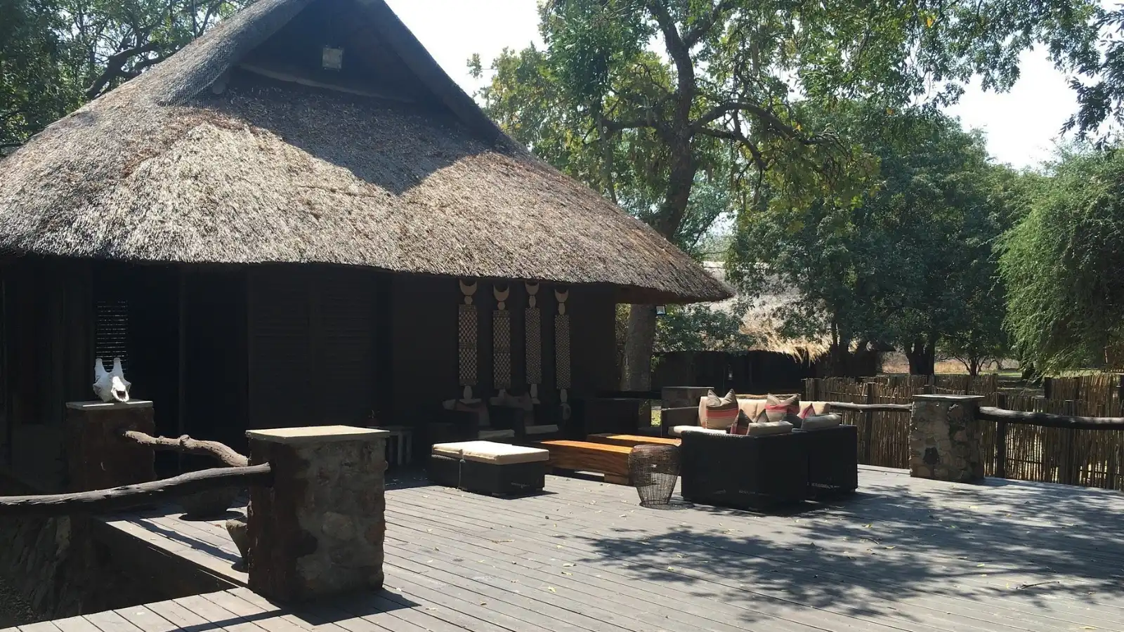 Mfuwe Lodge - The Bushcamp Company