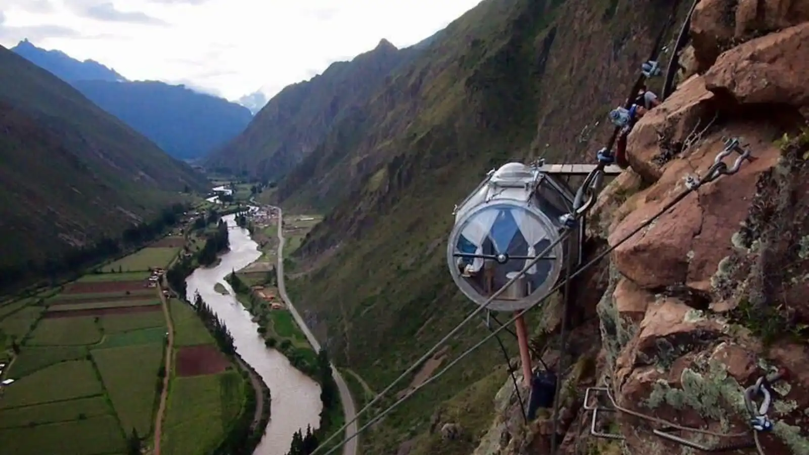 Skylodge Adventure Suites