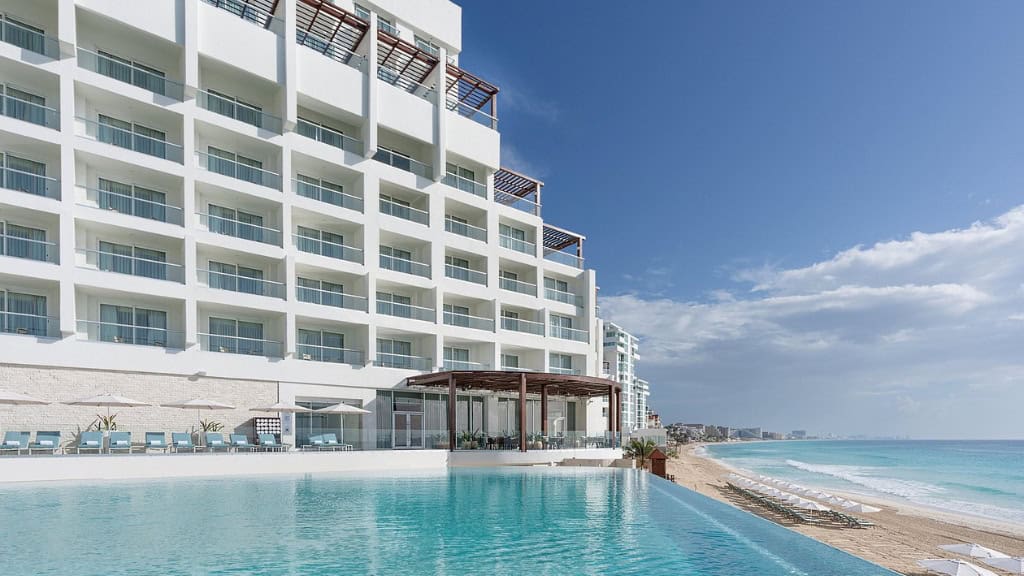 Sun Palace