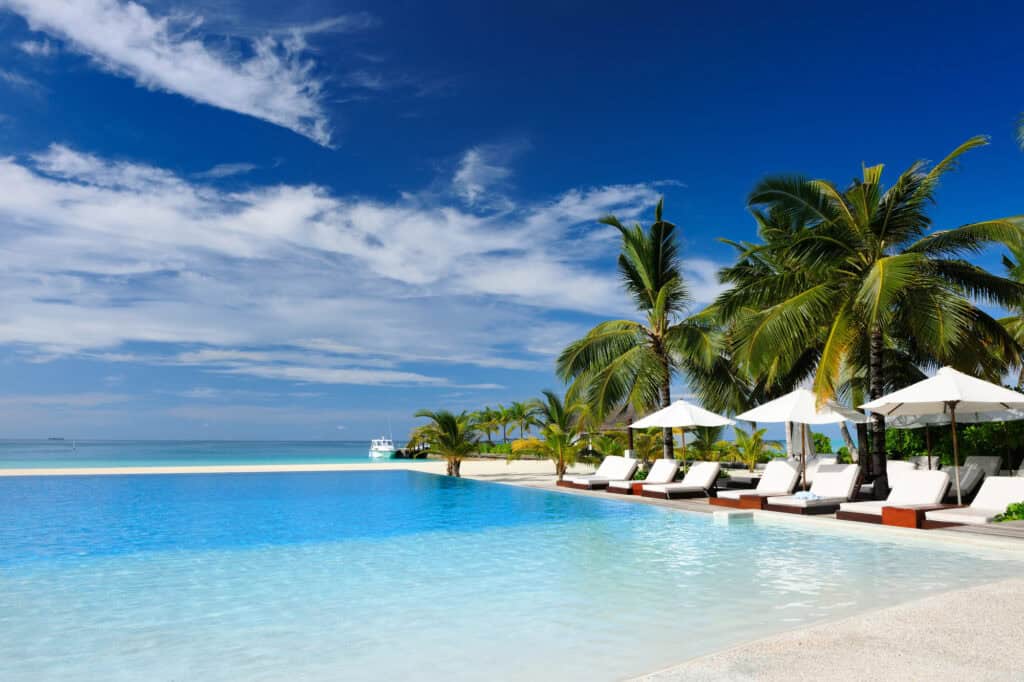 Luxury tropical swimming pool