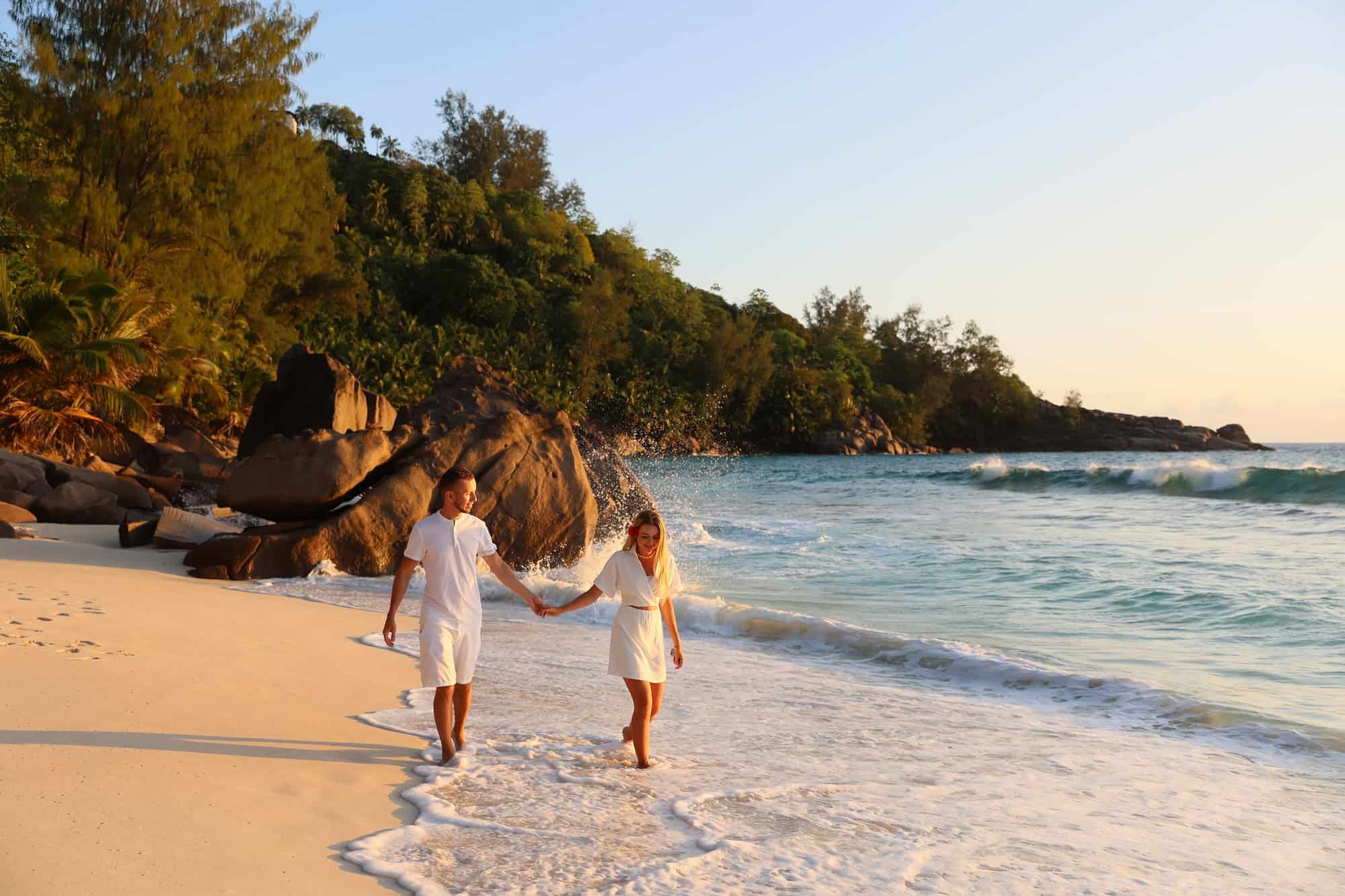 cost of honeymoon at all-inclusive resorts