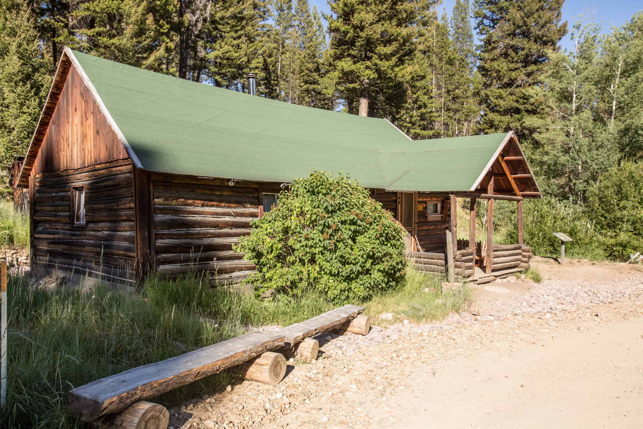15 Most Haunting Ghost Towns in the World and Their Chilling Stories 15 Garnet, Montana, USA