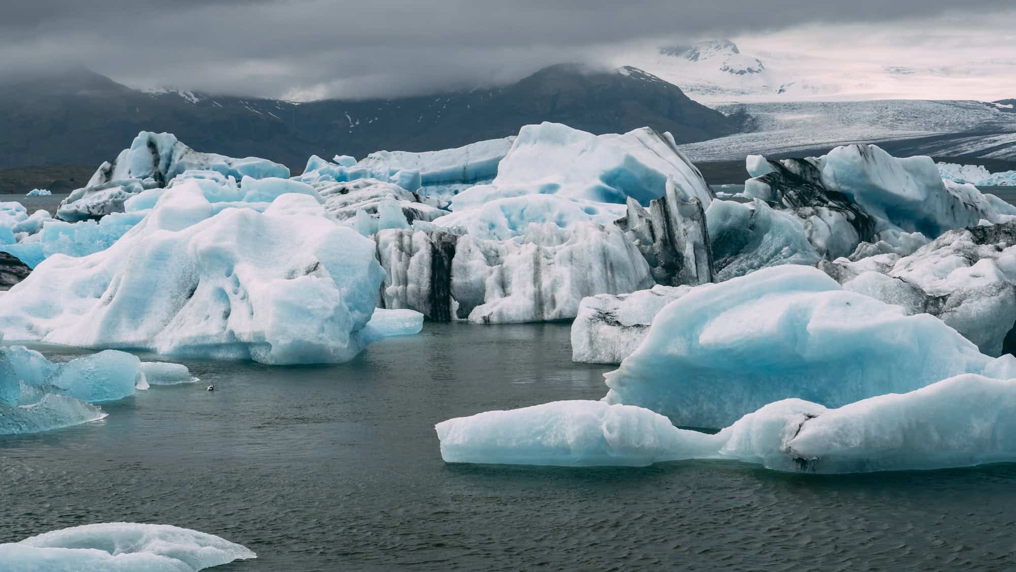Discover the Top 10 Frozen Wonders: A Guide to Earth’s Iciest Attractions 6 Jökulsárlón Glacier Lagoon, Iceland