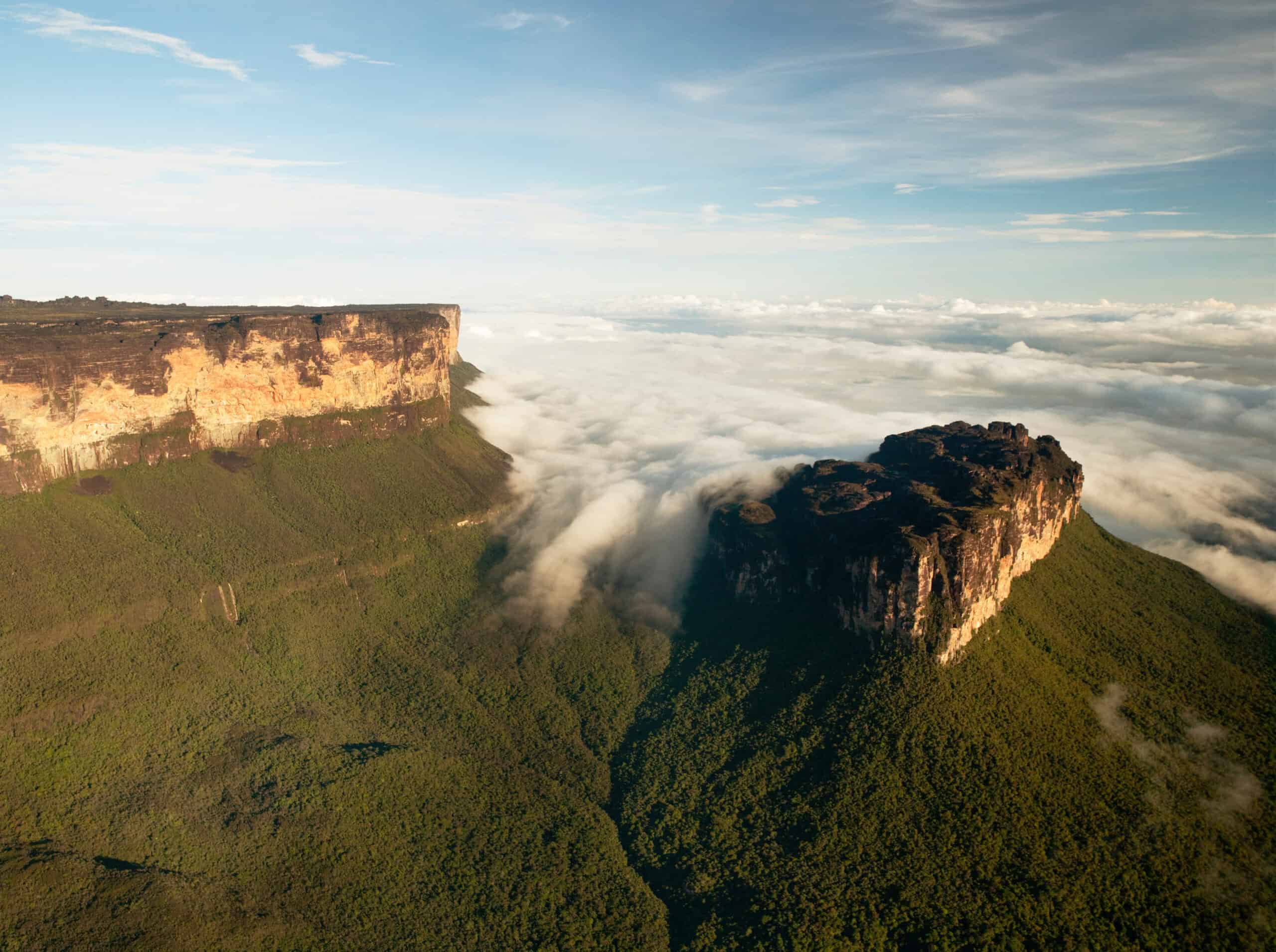 10 Most Mysterious Places on Earth That Science Can’t Explain 9 Mount Roraima, Venezuela
