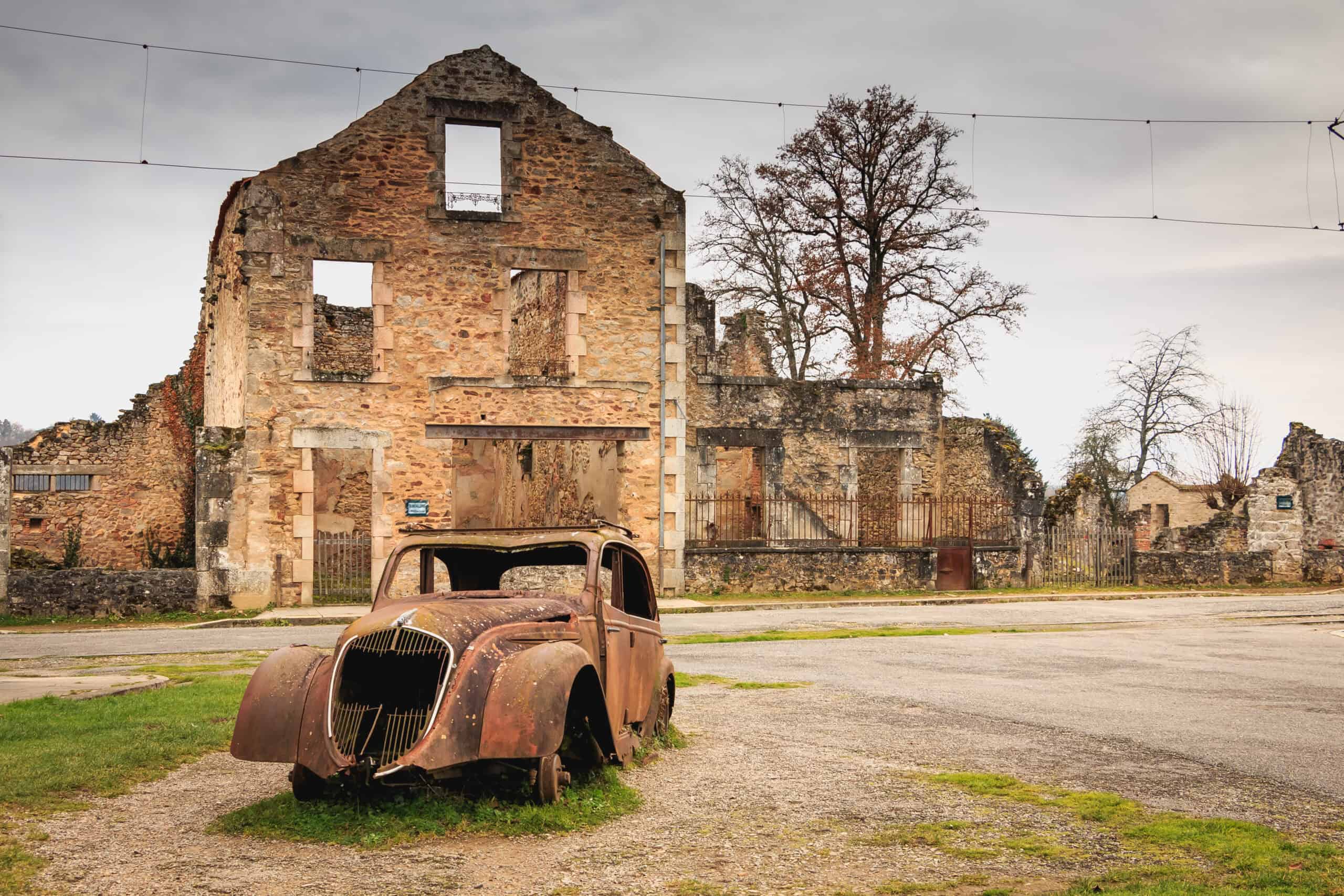 15 Most Haunting Ghost Towns in the World and Their Chilling Stories 7 Oradour-sur-Glane, France
