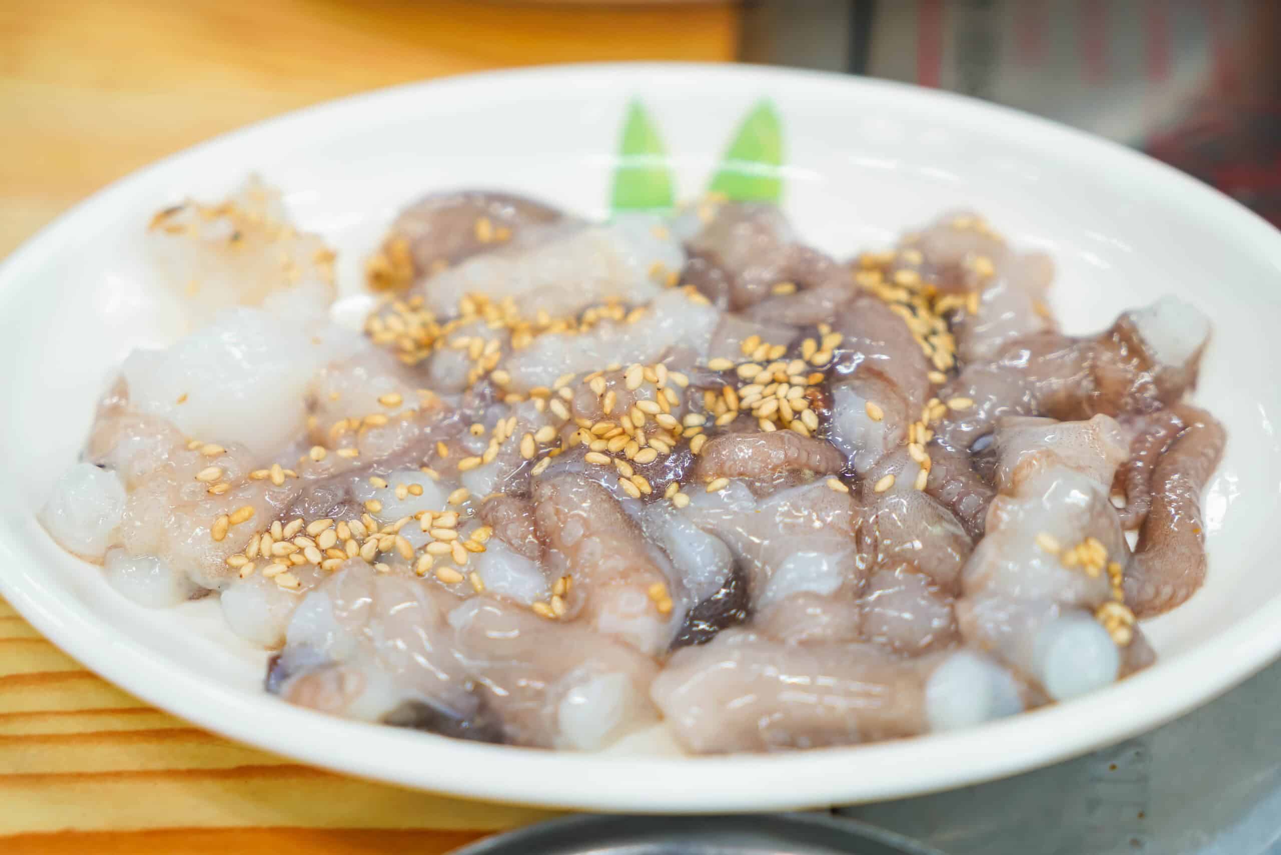 Venturing into the Unknown: 20 Bizarre Foods Around the World 3 San-nakji