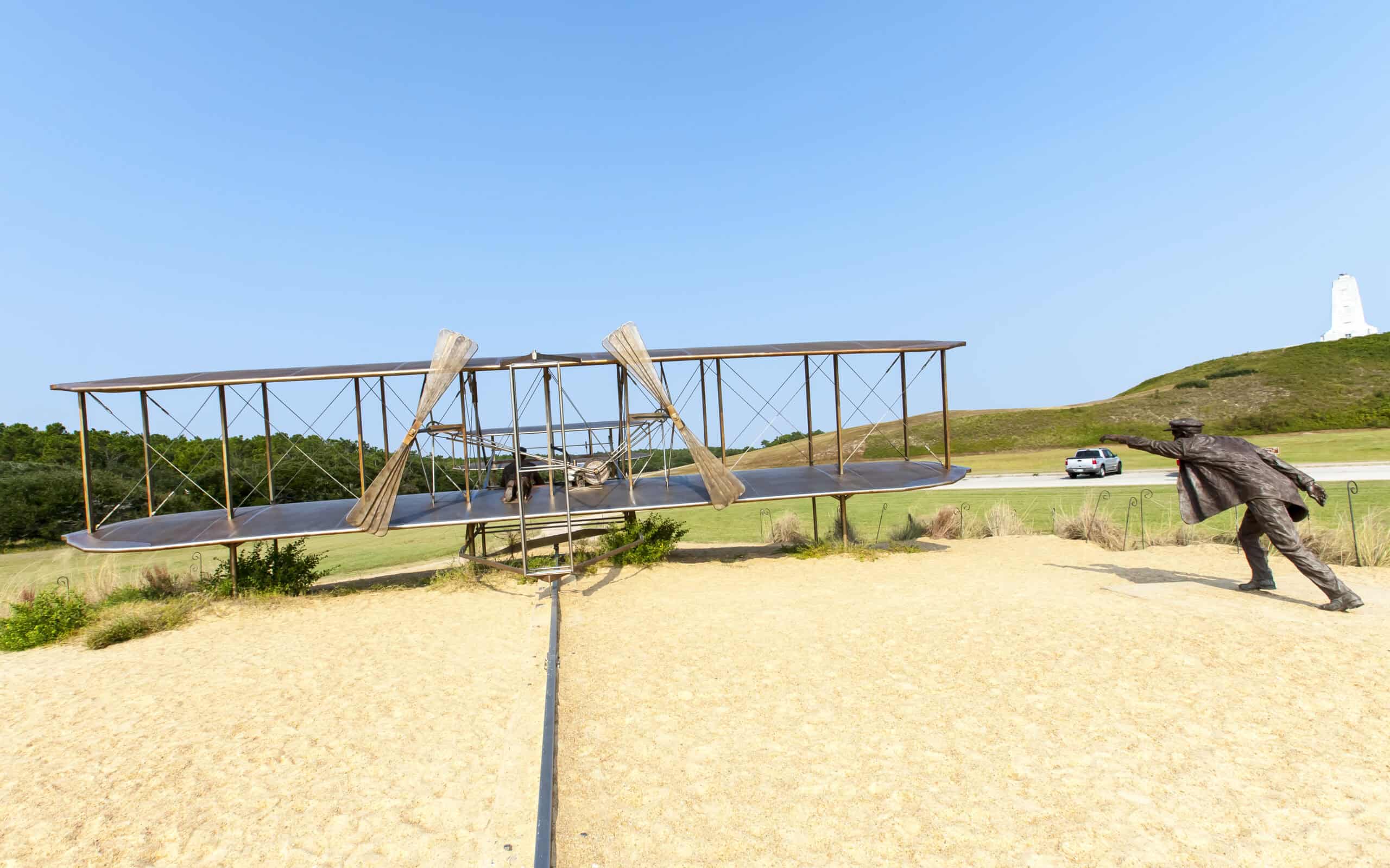 15 Top U.S. Destinations for History Buffs 9 The Wright Brothers National Memorial, North Carolina
