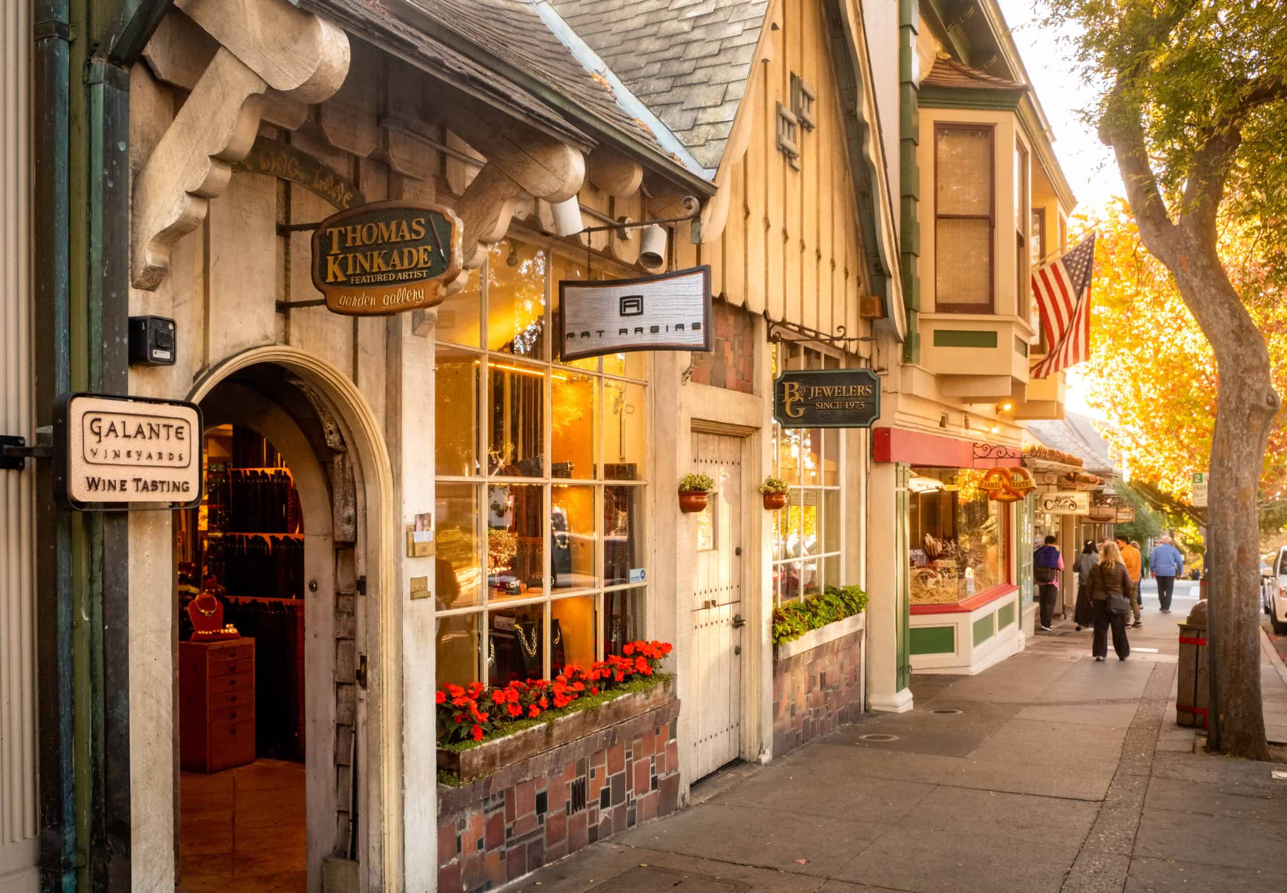 15 Small U.S. Towns That Pack More Charm Than You'd Ever Expect 13 Carmel scaled