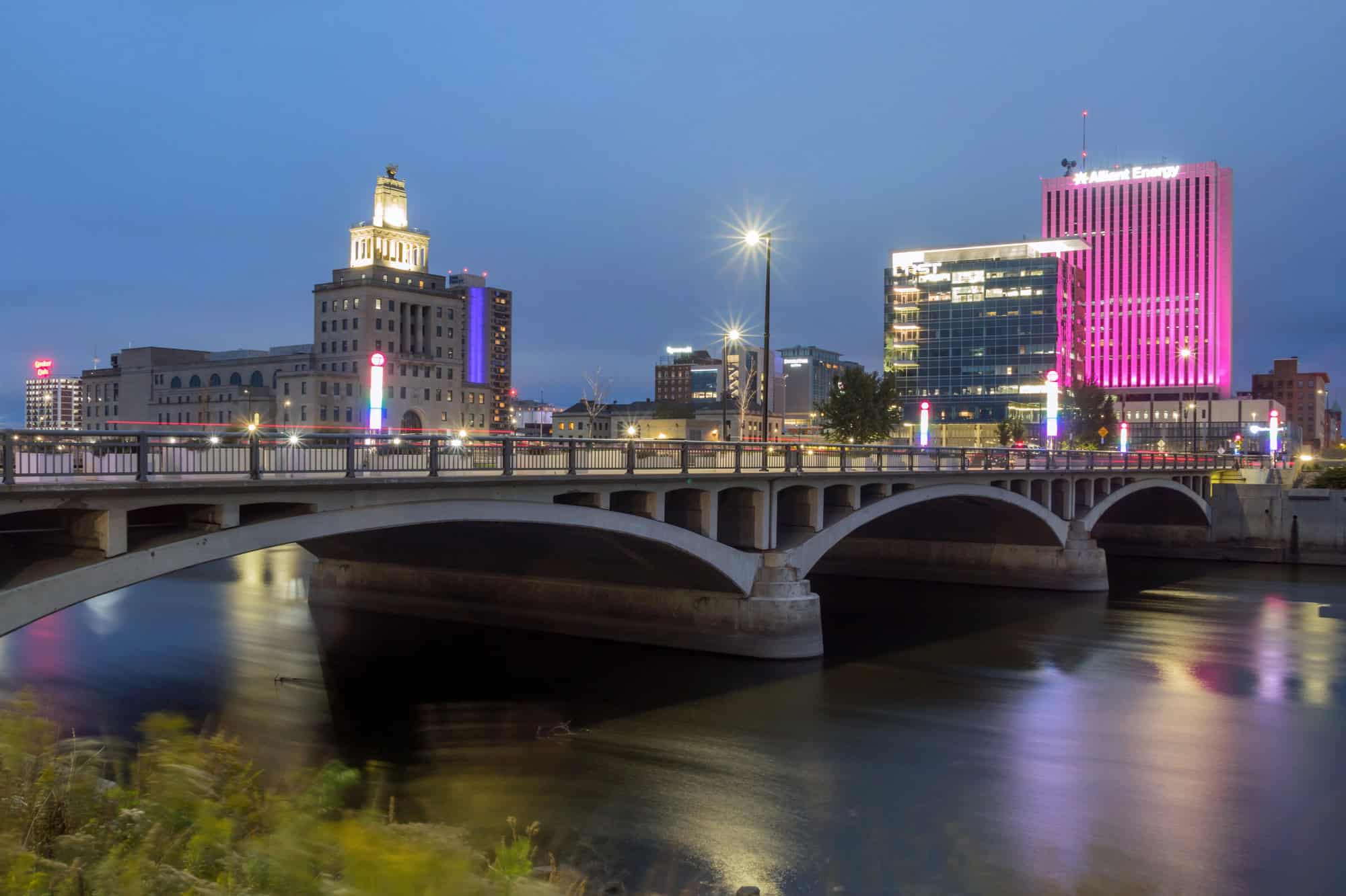 These So-Called 'Boring' Midwest Cities Are Actually America's Best-Kept Secrets 2 Cedar Rapids Iowa