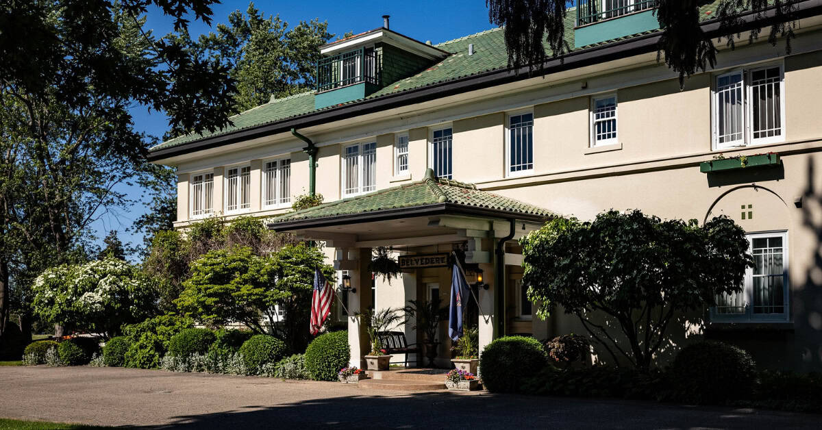 15 Small U.S. Towns That Pack More Charm Than You'd Ever Expect 11 Belvedere Inn Sugatuck MI