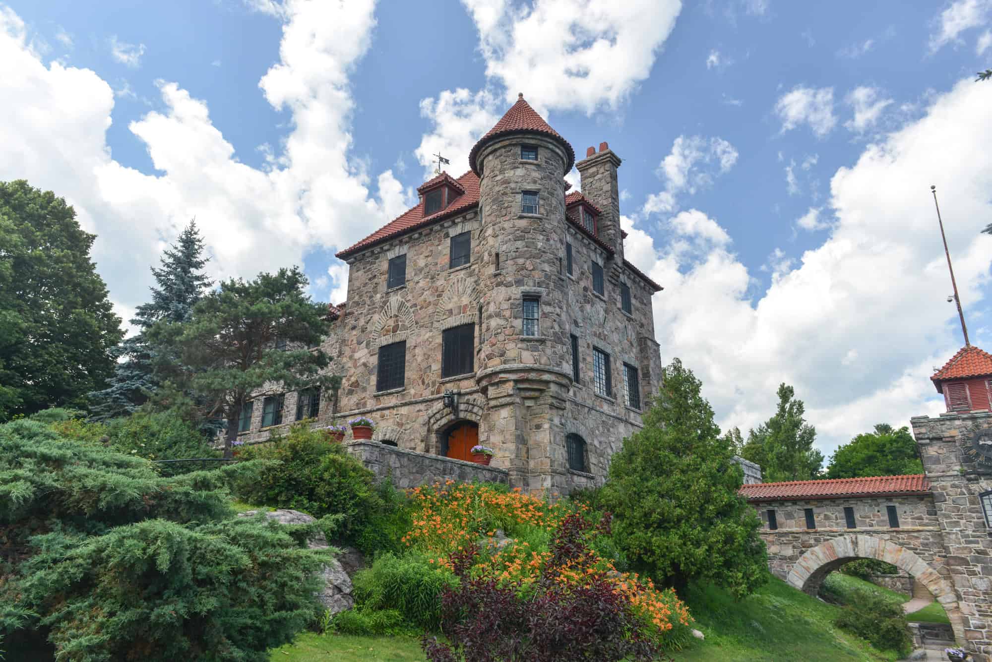 From Wine Country to New England: America's Most Jaw-Dropping Castles 12 Singer Castle Thousand Islands New York